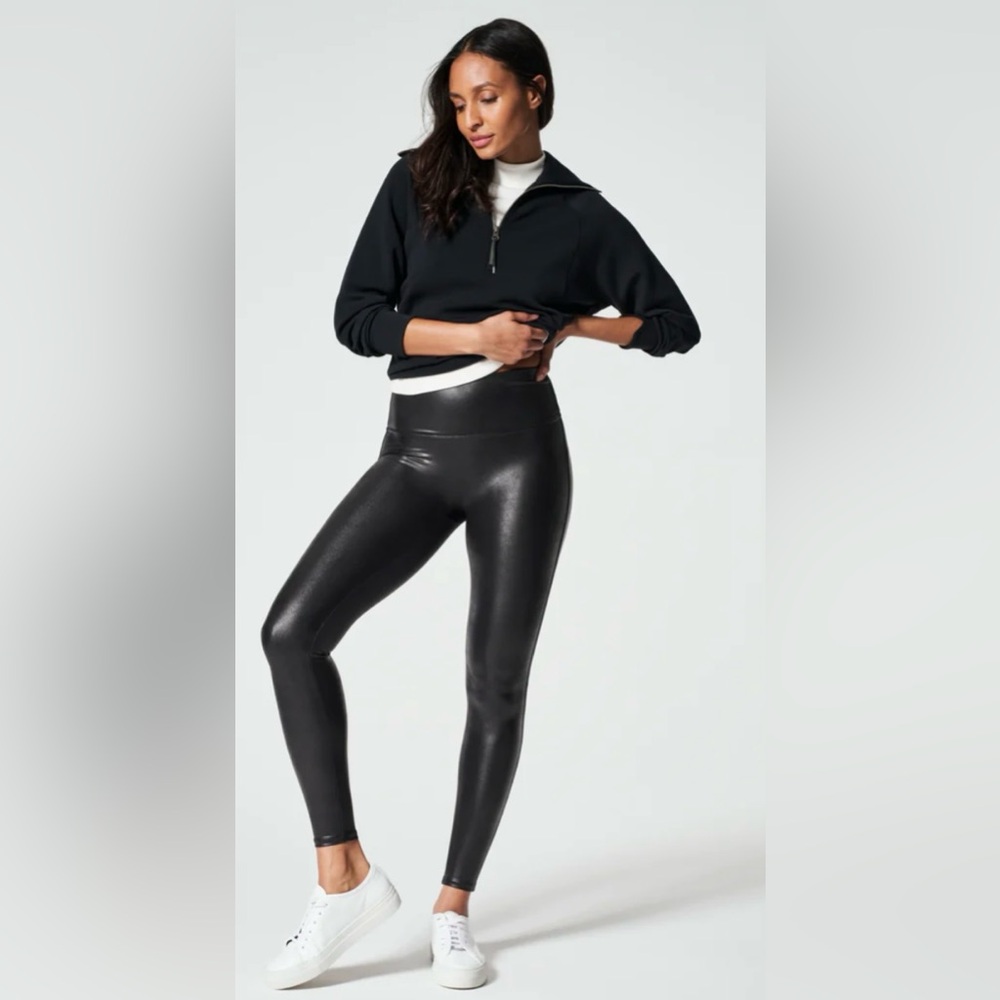 Women’s SPANX Leggings Faux Leather High Waisted Black Shiny Small Petite